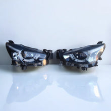 Laden Sie das Bild in den Galerie-Viewer, Frontscheinwerfer Mazda II Full LED Ein Stück (Rechts oder Links) Headlight SCH4905429133ye