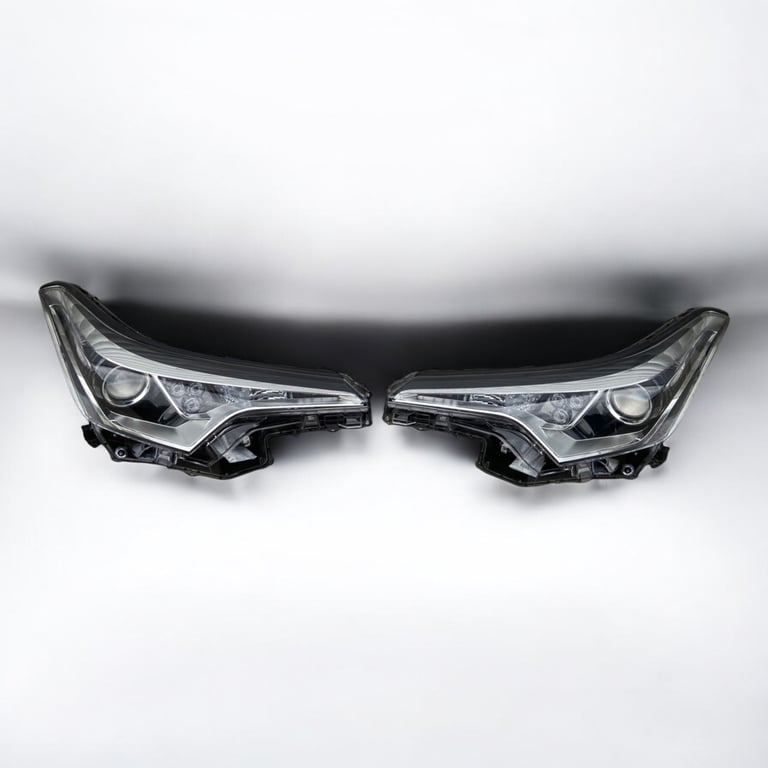 Frontscheinwerfer Toyota C-Hr Chr 81110-F4030 Ein Stück (Rechts oder Links)