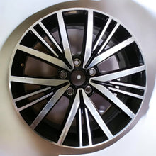 Load image into Gallery viewer, 1x Alufelge 17 Zoll 7.0" 5x112 43ET Schwarz 5C0601025BQ VW Beetle Rim Wheel
