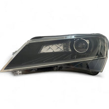 Laden Sie das Bild in den Galerie-Viewer, Frontscheinwerfer Skoda Superb III 3V1941017B LED Links Scheinwerfer Headlight