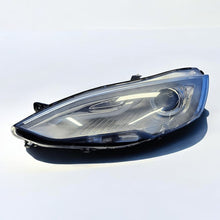 Laden Sie das Bild in den Galerie-Viewer, Frontscheinwerfer Tesla Model S 6005906 Xenon Links Scheinwerfer Headlight