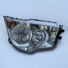 Laden Sie das Bild in den Galerie-Viewer, Frontscheinwerfer Mercedes-Benz A9608201939 Rechts Scheinwerfer Headlight