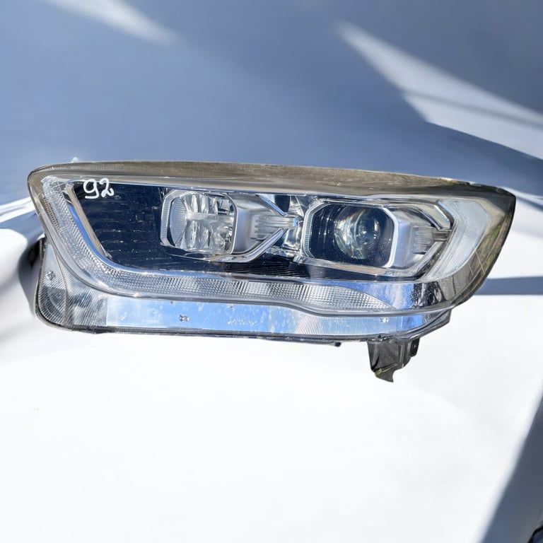 Frontscheinwerfer Ford Kuga GV41-13D155AJ Ein Stück (Rechts oder Links) SCH2751689877ot