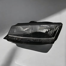 Laden Sie das Bild in den Galerie-Viewer, Frontscheinwerfer Skoda Fabia III 6V1941015D LED Links Scheinwerfer Headlight