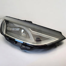 Laden Sie das Bild in den Galerie-Viewer, Frontscheinwerfer Audi A4 8W0941012 Full LED Rechts Scheinwerfer Headlight