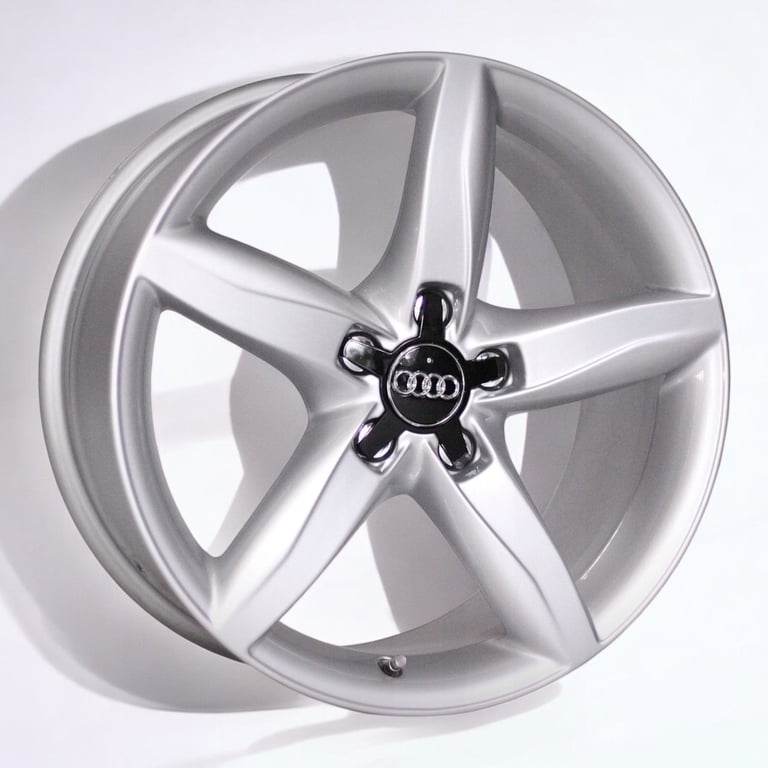 4x Alufelge 18 Zoll 8.0" 5x112 47ET Glanz Silber 8K0601025D Audi A6 A4 Rim Wheel