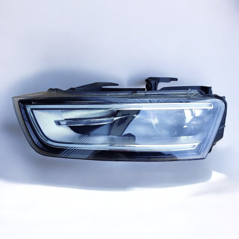 Frontscheinwerfer Audi Q3 8U0941005 Xenon Links Scheinwerfer Headlight