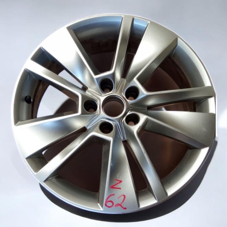 1x Alufelge 18 Zoll 7.0" 5x112 43ET Glanz Silber 565601025G Skoda Kodiaq