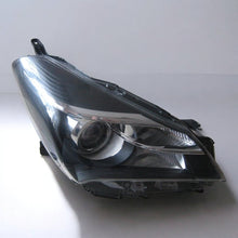 Load image into Gallery viewer, Frontscheinwerfer Toyota Yaris LED Rechts Scheinwerfer Headlight