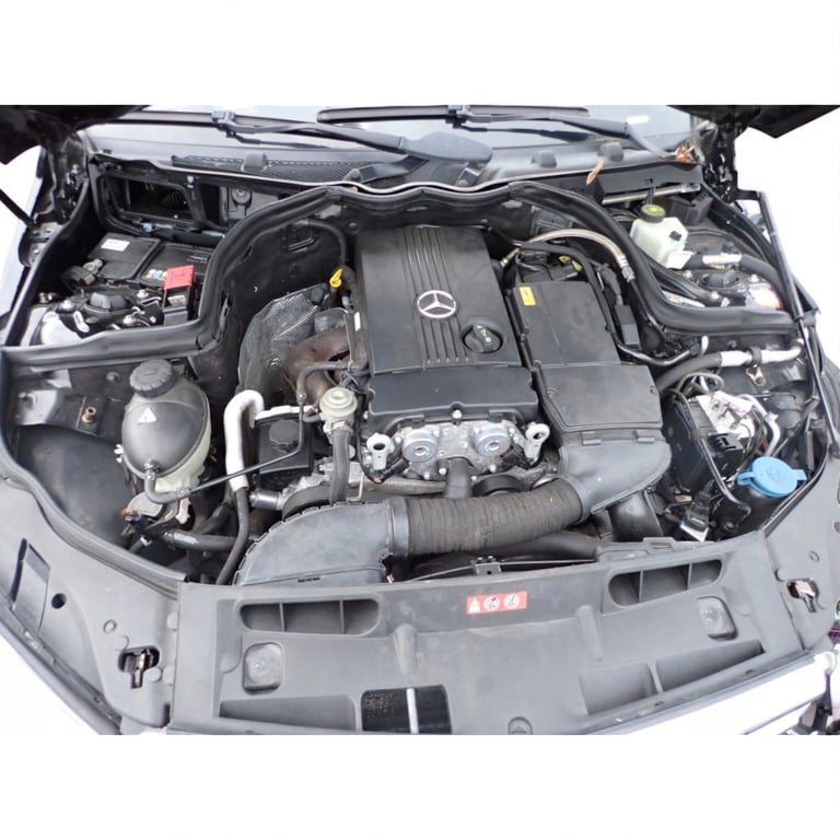 Motor Mercedes-Benz W204 271910 1.6 156PS 115kW 166TKm 2009 Benzin Unkomplett