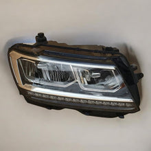 Laden Sie das Bild in den Galerie-Viewer, Frontscheinwerfer VW Tiguan 5NB941036B LED Rechts Scheinwerfer Headlight