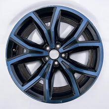 Laden Sie das Bild in den Galerie-Viewer, 1x Alufelge 18 Zoll 7.0&quot; 5x112 39ET Glanz 2GM601025Q VW T-Cross Rim Wheel