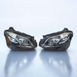 Frontscheinwerfer Mercedes-Benz W213 A2139067506 Ein Stück (Rechts oder Links) SCH9470110985yz