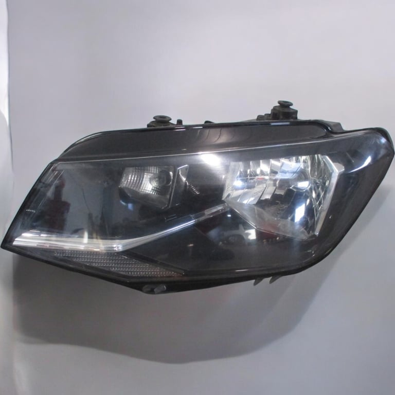 Frontscheinwerfer VW Caddy III 2K1941015B Links Scheinwerfer Headlight SCH9840331532km