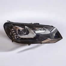 Laden Sie das Bild in den Galerie-Viewer, Frontscheinwerfer VW Touareg 7P1941752 7P1941034 1ZT010328 LED Rechts Headlight