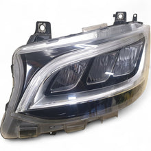 Laden Sie das Bild in den Galerie-Viewer, Frontscheinwerfer Mercedes-Benz Sprinter A9109067100 Full LED Rechts oder Links
