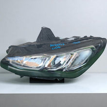 Laden Sie das Bild in den Galerie-Viewer, Frontscheinwerfer BMW 2 U06 5A42243 Links Scheinwerfer Headlight