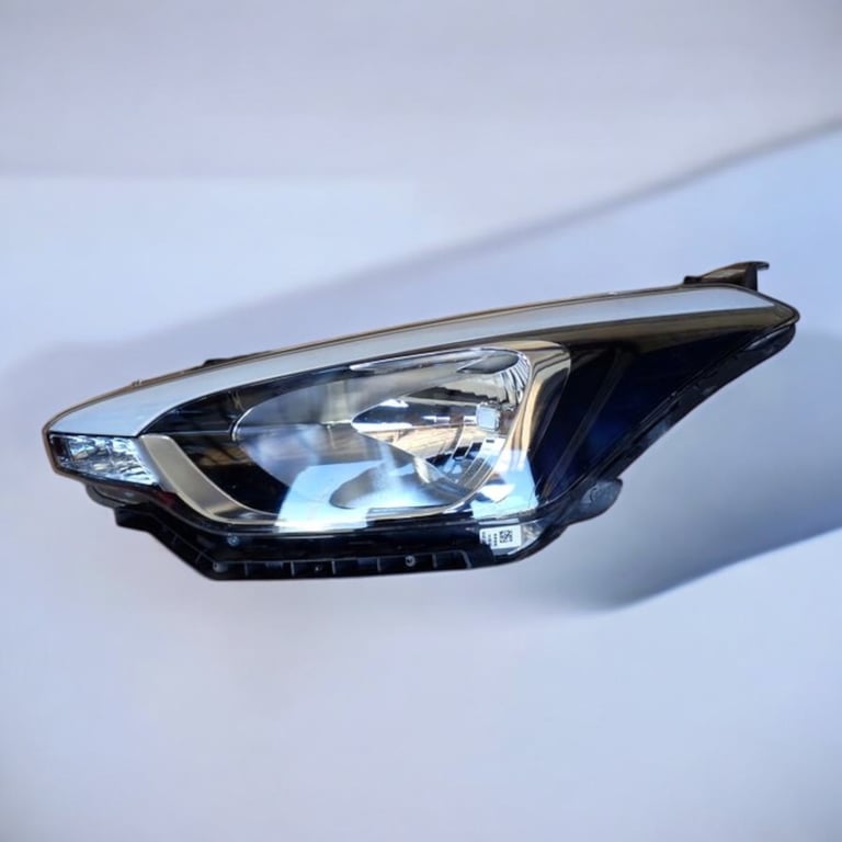 Frontscheinwerfer Hyundai I20 92101C8000 Links Scheinwerfer Headlight