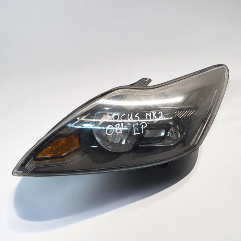 Frontscheinwerfer Ford Focus 8M51-13W030-CE Links Scheinwerfer Headlight