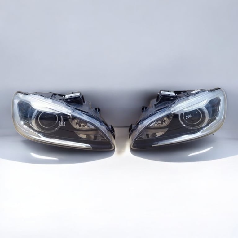 Frontscheinwerfer Volvo S60 II V60 31420253 31420254 Rechts oder Links SCH2162039955bz