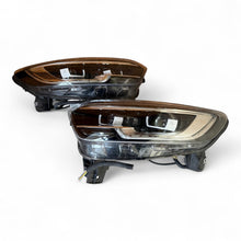 Laden Sie das Bild in den Galerie-Viewer, Frontscheinwerfer Renault Kadjar 260105570R 260608385R Full LED Ein Satz SCH8500569841wt