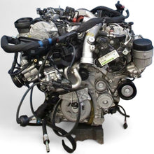 Laden Sie das Bild in den Galerie-Viewer, Motor Mercedes-Benz 642850 3.0 CDI 117TKm 2012 Diesel Engine Unkomplett