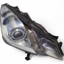Laden Sie das Bild in den Galerie-Viewer, Frontscheinwerfer Mercedes-Benz C207 A2078204461 Xenon Rechts Headlight SCH6166829164ss
