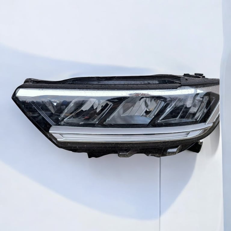 Frontscheinwerfer VW T-Roc 2GA941005F Links Scheinwerfer Headlight