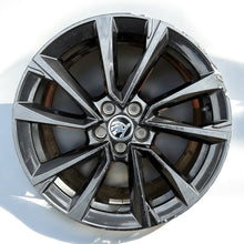 Load image into Gallery viewer, 1x Alufelge 17 Zoll 7.0" 5x100 51ET Glanz Graphit 6VA601025A Ac IV Fabia FEL2119160137nm