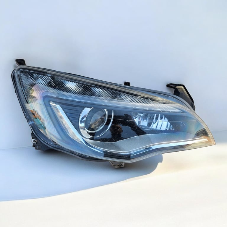 Frontscheinwerfer Opel Astra J 13374518 1ZT010012-06 LED Rechts Headlight