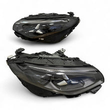 Laden Sie das Bild in den Galerie-Viewer, Frontscheinwerfer Mercedes-Benz Cla A1749062502 LED Rechts oder Links SCH9347966690oh