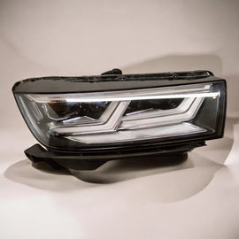Frontscheinwerfer Audi Q5 80A941034 Rechts Scheinwerfer Headlight