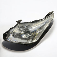 Laden Sie das Bild in den Galerie-Viewer, Frontscheinwerfer Toyota Avensis Links Scheinwerfer Headlight SCH7975970856wx