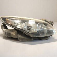 Laden Sie das Bild in den Galerie-Viewer, Frontscheinwerfer Renault Megane III 260602446R Rechts Scheinwerfer Headlight SCH4616896522sk