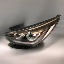 Load image into Gallery viewer, Frontscheinwerfer Kia Niro A5240772 Links Scheinwerfer Headlight