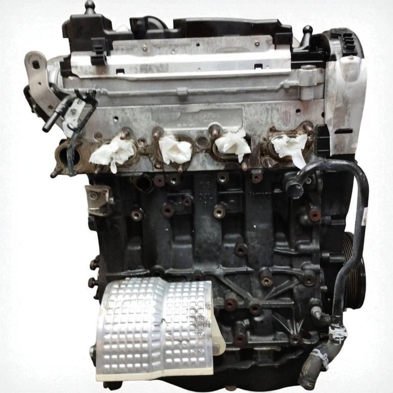 Motor Audi A3 CRK 1.6 TDI 110PS 81kW 181TKm 2014 Diesel Engine Unkomplett