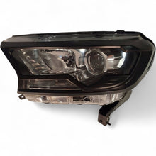 Laden Sie das Bild in den Galerie-Viewer, Frontscheinwerfer Ford Ranger PPH13988 Links Scheinwerfer Headlight SCH6948019386ok