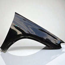 Laden Sie das Bild in den Galerie-Viewer, Kotflügel Mercedes-Benz Gle Vorne Rechts Zum Streichen