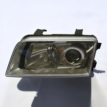 Load image into Gallery viewer, Frontscheinwerfer Audi A4 B5 Xenon Links Scheinwerfer Headlight