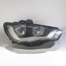 Laden Sie das Bild in den Galerie-Viewer, Frontscheinwerfer Audi A3 8V0941004 1EJ010740-02 Rechts Scheinwerfer Headlight