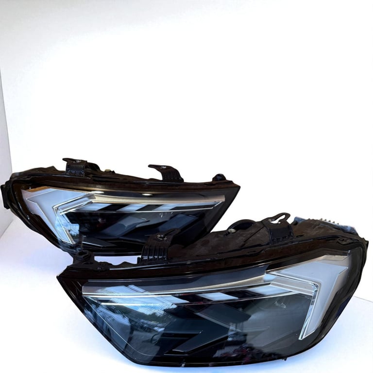 Frontscheinwerfer Audi A1 82A941034D 82A941033D LED Ein Satz Headlight