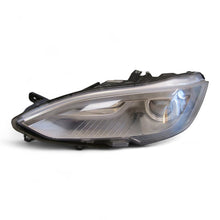 Laden Sie das Bild in den Galerie-Viewer, Frontscheinwerfer Tesla S Xenon Links Scheinwerfer Headlight