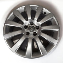 Load image into Gallery viewer, 1x Alufelge 18 Zoll 7.5" 5x110 37ET Glanz Silber 13215494 Opel Zafira B FEL3904182428nh
