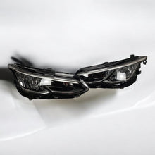 Load image into Gallery viewer, Frontscheinwerfer VW Golf VIII 5H1941005 5H1941006 LED Rechts oder Links SCH8224148521wt