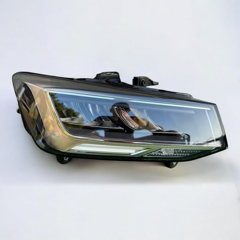 Frontscheinwerfer Audi Q2 81A941012 Full LED Rechts Scheinwerfer Headlight