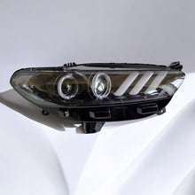 Load image into Gallery viewer, Frontscheinwerfer Ford Mondeo Rechts Scheinwerfer Headlight