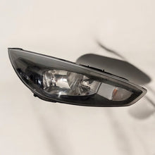 Load image into Gallery viewer, Frontscheinwerfer Ford Focus F1EB-13W029A LED Rechts Scheinwerfer Headlight