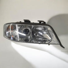 Laden Sie das Bild in den Galerie-Viewer, Frontscheinwerfer Audi A6 C5 Rechts Scheinwerfer Headlight