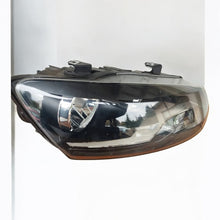 Laden Sie das Bild in den Galerie-Viewer, Frontscheinwerfer VW Polo 1EE24705102 Rechts Scheinwerfer Headlight