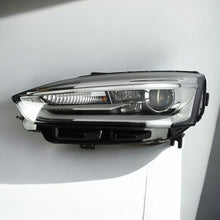 Laden Sie das Bild in den Galerie-Viewer, Frontscheinwerfer Audi A5 8W6941005C LED Links Scheinwerfer Headlight